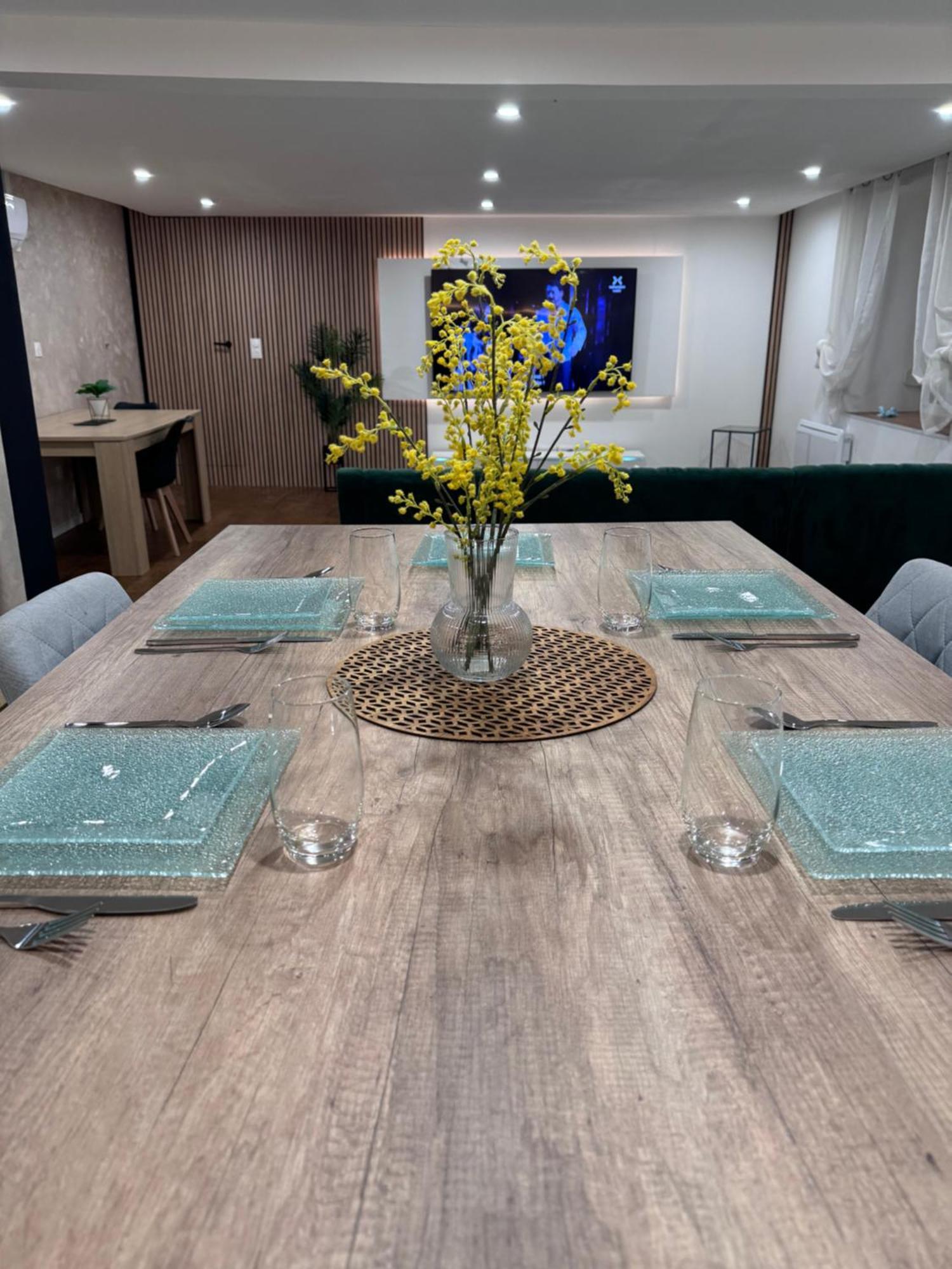 Appartement Moderne Champsevraine Екстер'єр фото